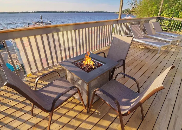 Chain O' Lakes Penthouse Sunset View And Boat Dock *